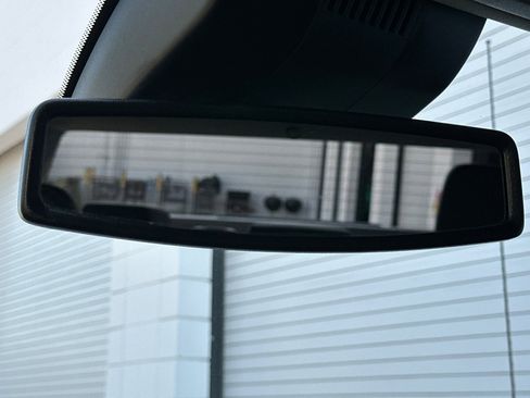 Used 2024 GMC Sierra 1500 SLT image 24