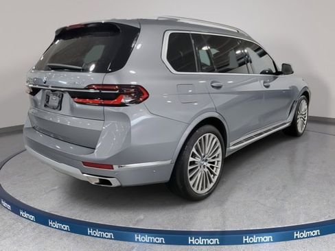 Certified 2023 BMW X7 xDrive40i w/ Executive Package image 6