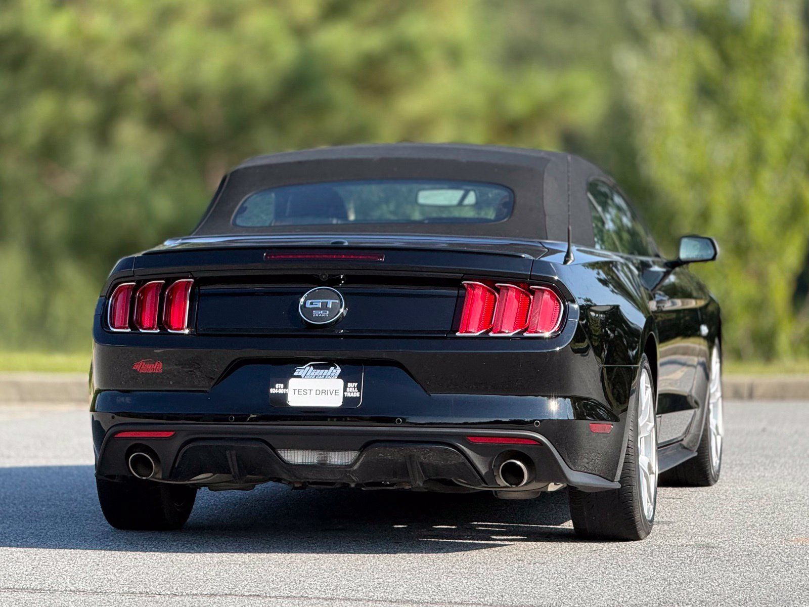 Used 2015 Ford Mustang GT Premium w/ Equipment Group 401A RWD image 7