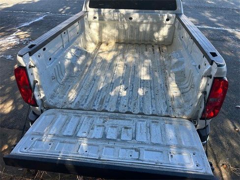 Used 2019 Chevrolet Colorado W/T w/ WT Convenience Package image 16