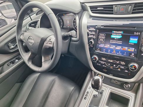 Used 2023 Nissan Murano SV image 32
