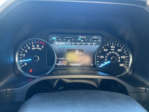 Used 2015 Ford F150 Lariat image 20