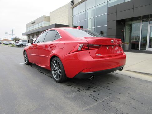 Used 2016 Lexus IS 300 AWD w/ F Sport Package image 7