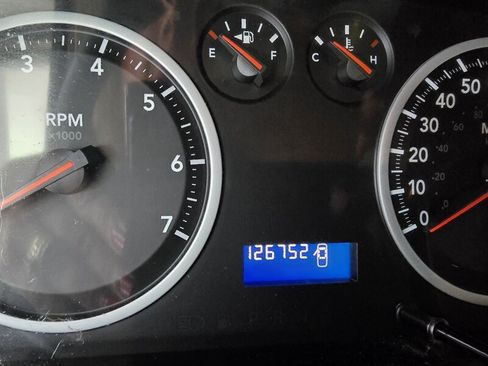 Used 2012 RAM 1500 Express AWD/4WD image 16