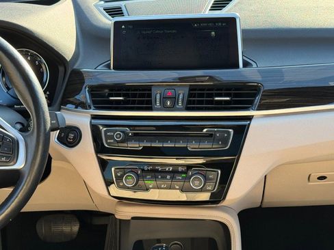 Used 2019 BMW X1 xDrive28i w/ Convenience Package image 13