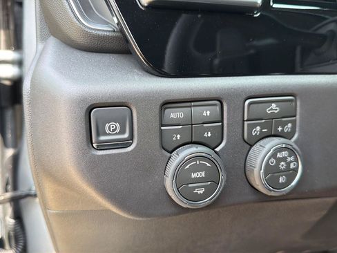 New 2026 Chevrolet Silverado 1500 LT Trail Boss w/ Convenience Package II AWD/4WD image 18