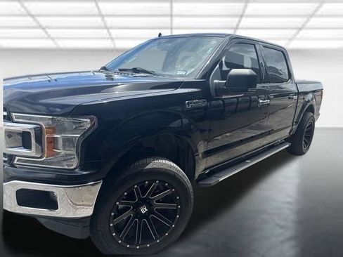 Used 2019 Ford F150 XLT w/ Equipment Group 302A Luxury RWD image 4