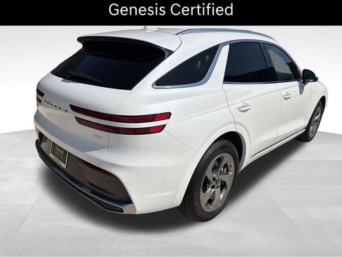 Certified 2026 Genesis GV70 2.5T Advanced AWD/4WD image 5