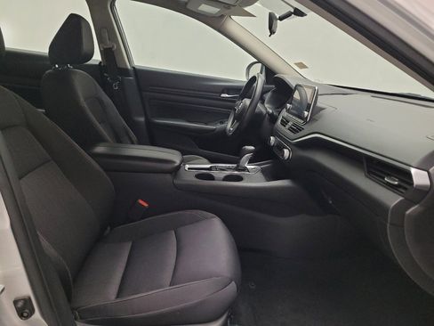 Used 2019 Nissan Altima 2.5 S FWD image 21