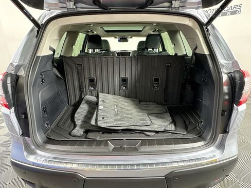 Used 2025 Subaru Ascent Limited AWD/4WD image 6