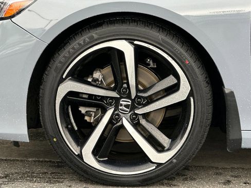 Used 2022 Honda Accord Sport image 25