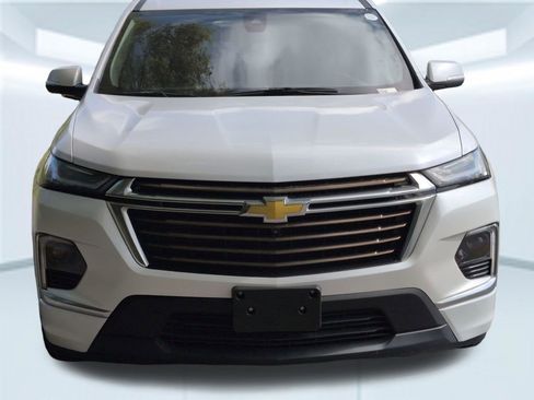 Used 2023 Chevrolet Traverse High Country AWD/4WD image 10