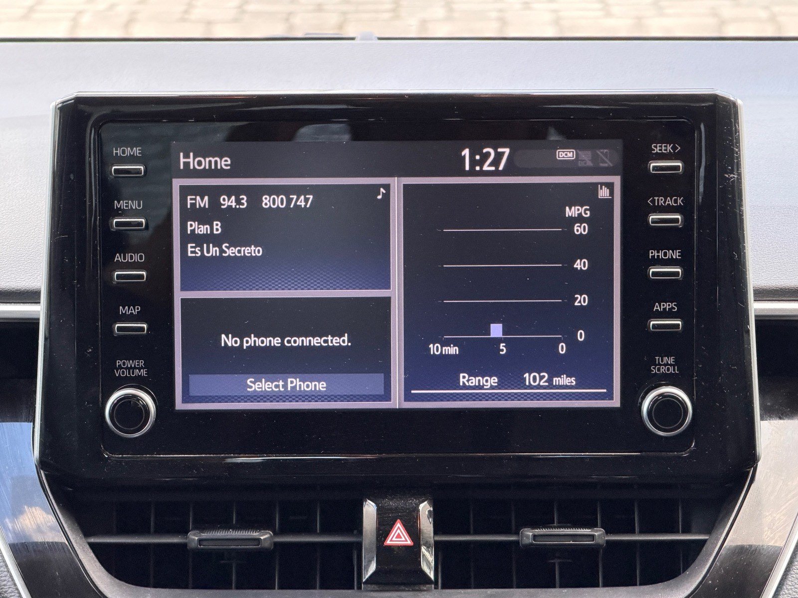 Used 2020 Toyota Corolla LE FWD image 31