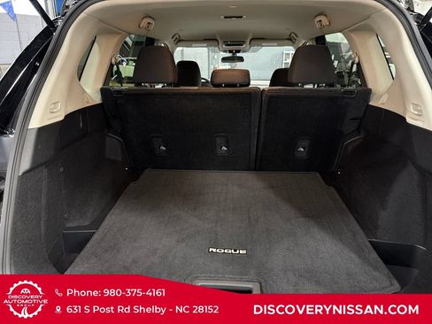 Certified 2023 Nissan Rogue SV FWD image 33