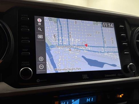 Certified 2022 Toyota Tacoma Limited AWD/4WD image 20