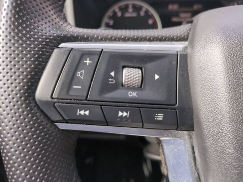 Used 2025 Mitsubishi Outlander SE AWD/4WD image 21