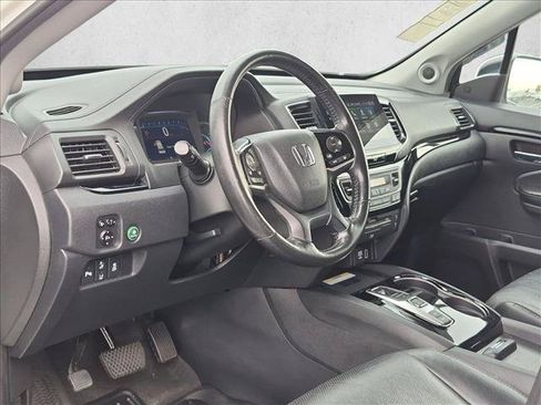 Used 2019 Honda Pilot Elite image 10