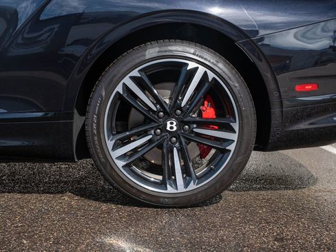 Used 2024 Bentley Continental GT S image 30