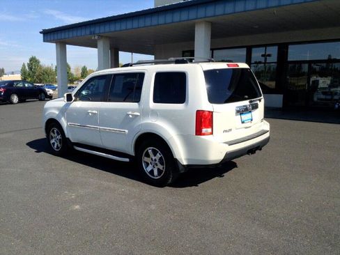 Used 2011 Honda Pilot Touring image 3