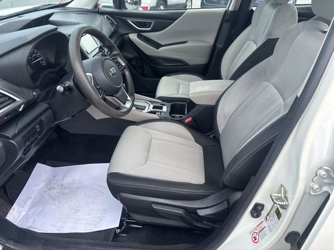 Used 2019 Subaru Forester AWD/4WD image 5