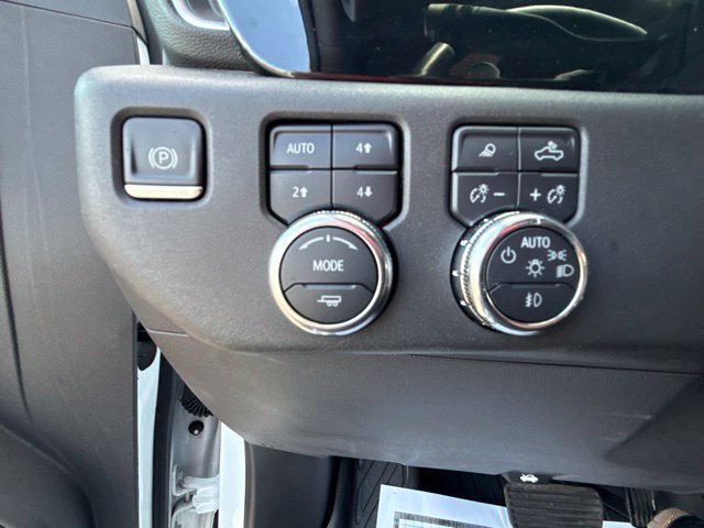 Used 2023 GMC Sierra 1500 SLT w/ SLT Premium Package AWD/4WD image 19