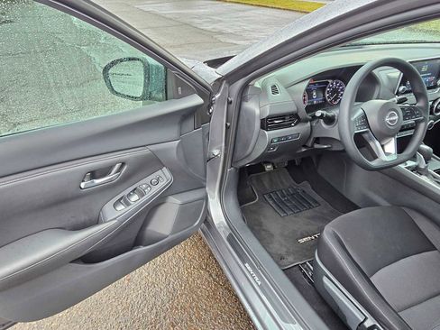 Used 2024 Nissan Sentra SV image 20
