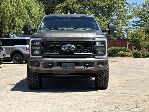 Used 2023 Ford F250 XL w/ STX Appearance Package AWD/4WD image 2