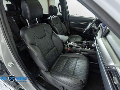 Used 2025 Kia Telluride SX Prestige X-Line AWD/4WD image 46