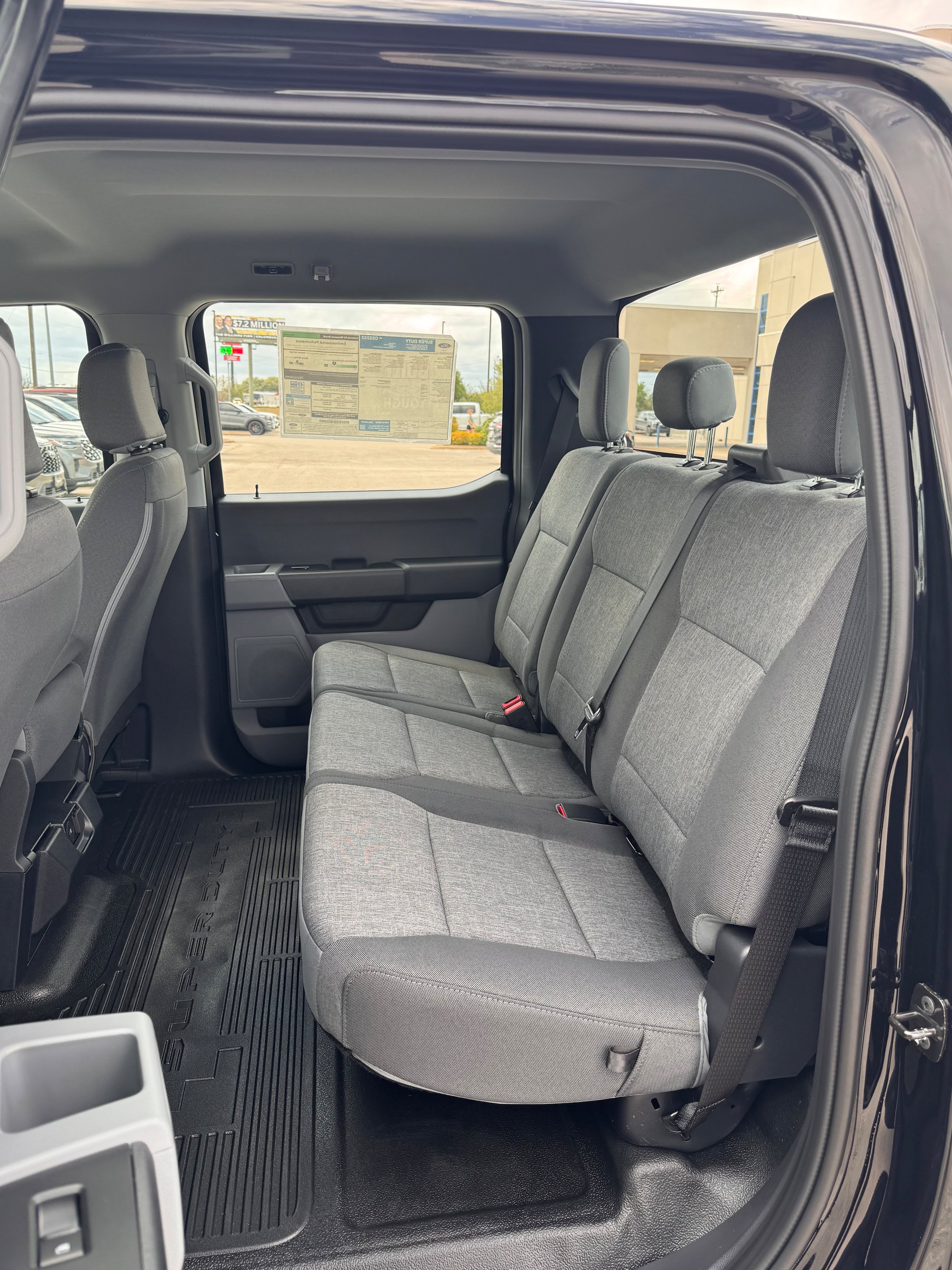 New 2027 Ford F250 XL w/ Camper Package RWD image 11