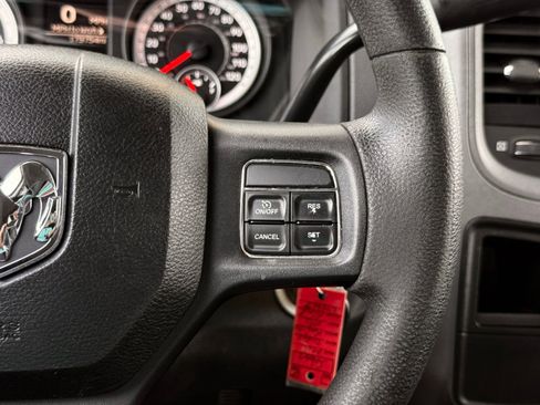 Used 2013 RAM 1500 Express RWD image 34