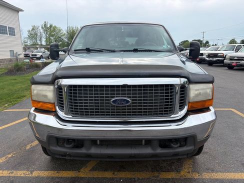 Used 2000 Ford Excursion XLT AWD/4WD image 3