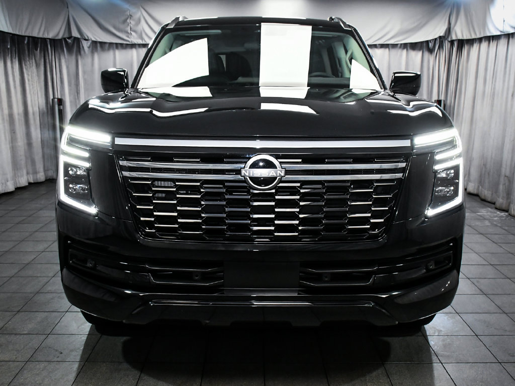 Used 2025 Nissan Armada SV AWD/4WD image 2