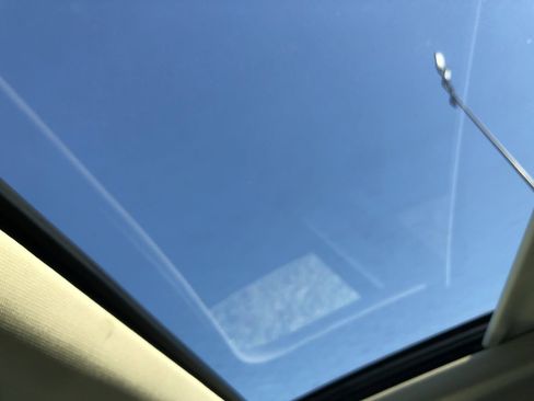 Used 2019 Ford Edge SEL w/ Equipment Group 201A image 24