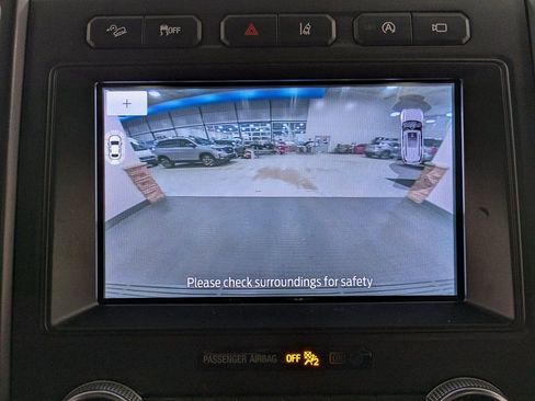 Used 2020 Ford Expedition Limited w/ Equipment Group 303A image 13