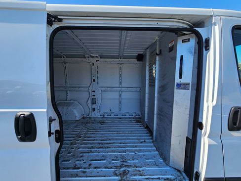 Used 2023 RAM ProMaster 1500 w/ Driver Convenience Group FWD image 19