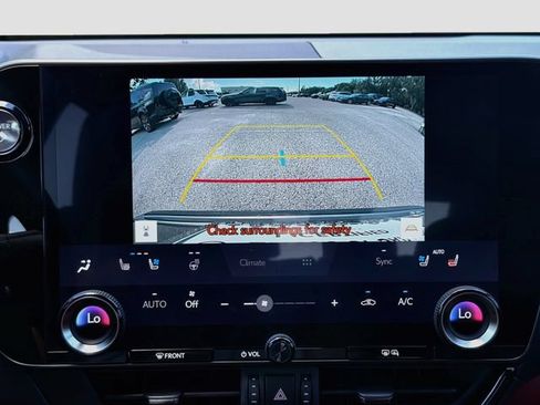 Used 2024 Lexus NX 350h AWD image 33