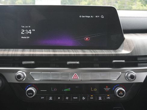 Used 2025 Kia Telluride EX FWD image 52