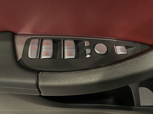 Certified 2023 BMW X3 xDrive30i w/ M Sport Package image 11