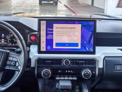 Certified 2024 Toyota Tacoma TRD Off-Road image 16