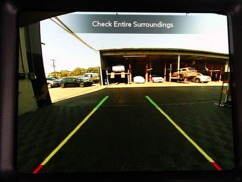 Used 2023 Dodge Challenger R/T w/ Blacktop Package image 33