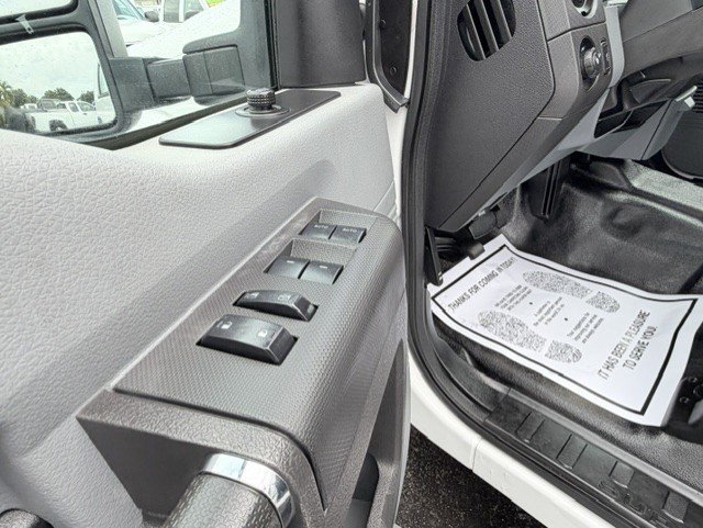 Used 2015 Ford F250 XL w/ Power Equipment Group RWD image 15