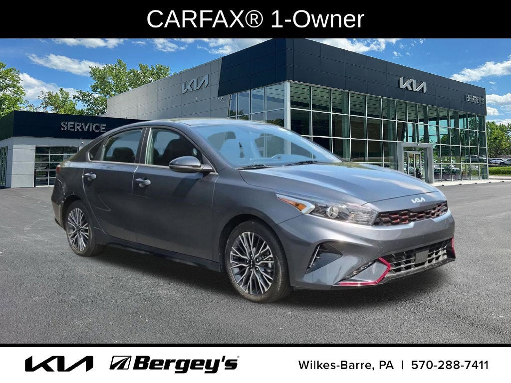 Certified 2024 Kia Forte GT-Line FWD image 3