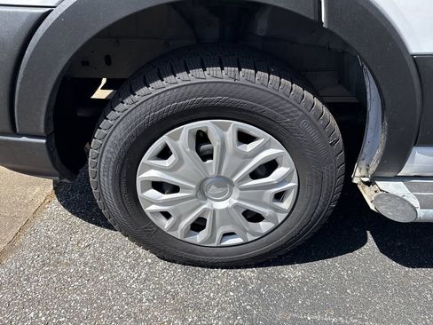 Used 2025 Ford Transit 250 Low Roof w/ Exterior Upgrade Package image 10