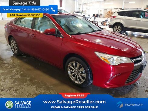 Used 2017 Toyota Camry XLE w/ Moonroof Package FWD image 5