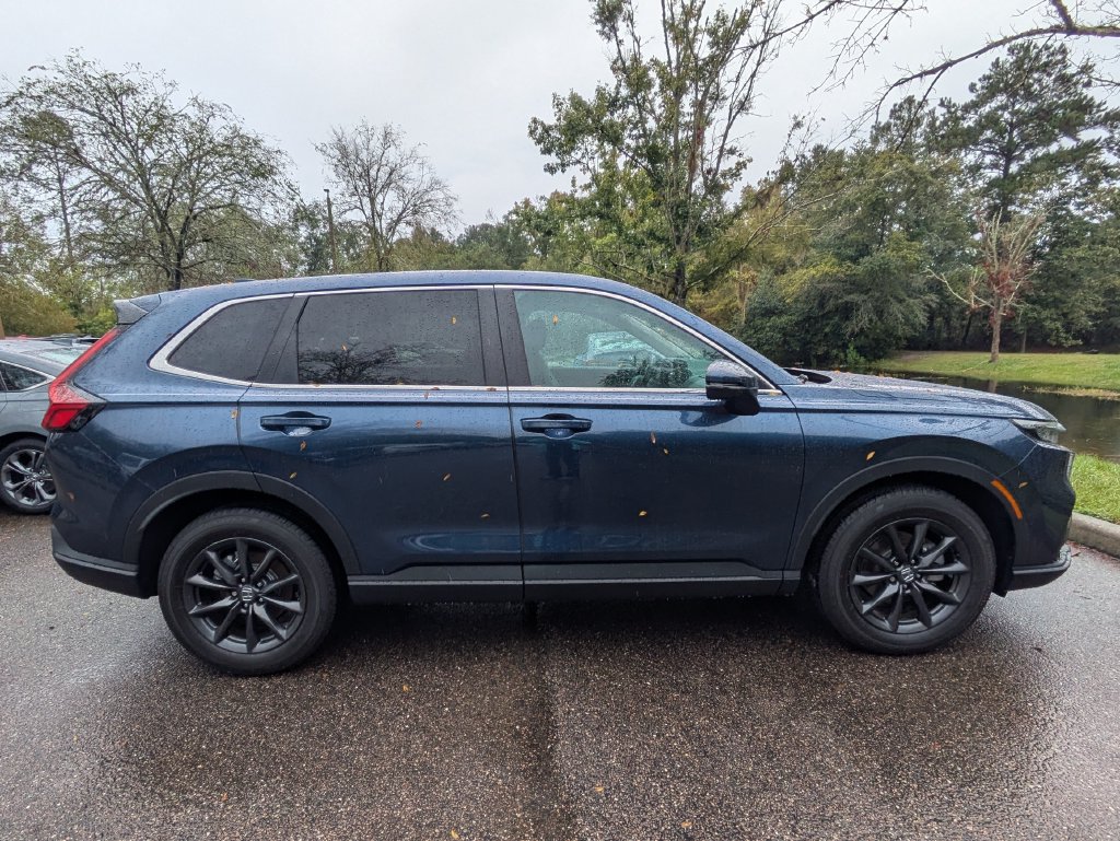 Used 2026 Honda CR-V EX-L image 3