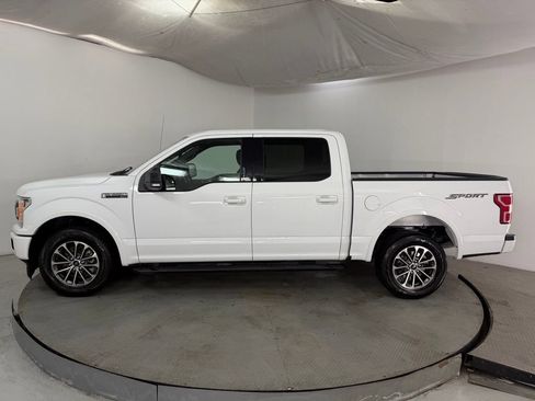Used 2018 Ford F150 XLT w/ Equipment Group 301A Mid RWD image 4