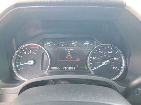 Used 2018 Ford F250 Lariat image 26