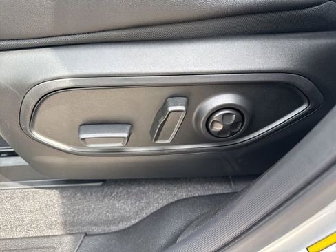 New 2026 Jeep Grand Cherokee L 4WD image 10