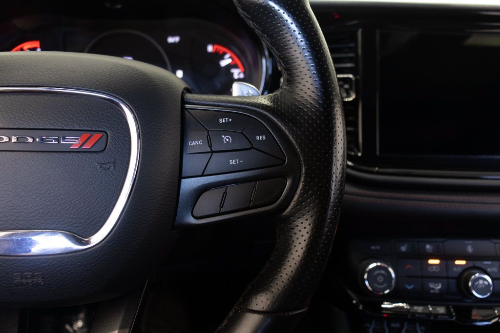 Used 2022 Dodge Durango R/T RWD image 30