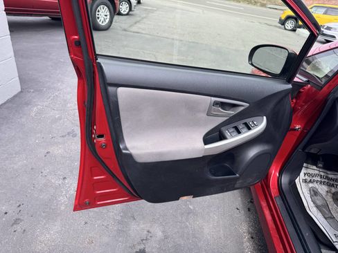 Used 2015 Toyota Prius Three FWD image 14